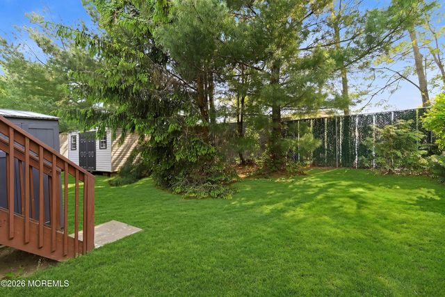 58 Charming Way, Lakewood, NJ 08701