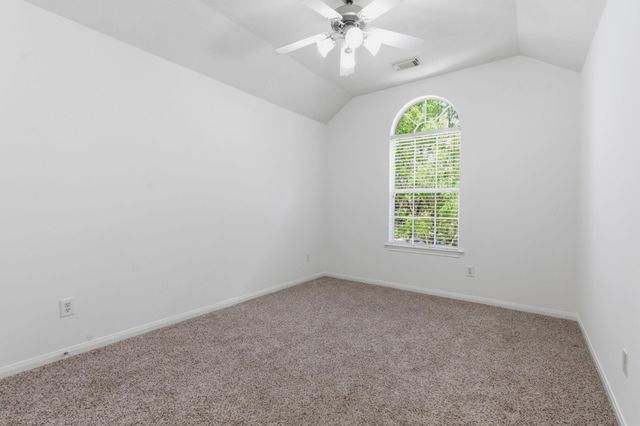 19 Aquiline Oaks Place, The Woodlands, TX 77382