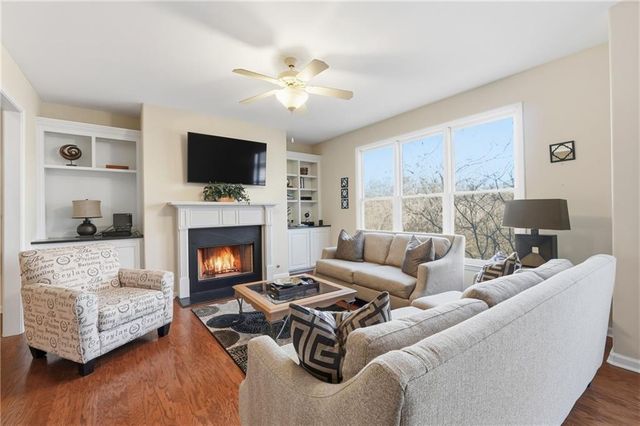 1607 Baxley Pine Trace, Suwanee, GA 30024