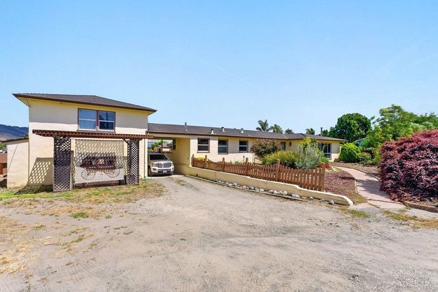 546 Green Valley Road, Watsonville, CA 95076