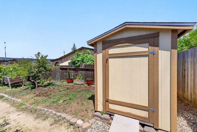 546 Green Valley Road, Watsonville, CA 95076