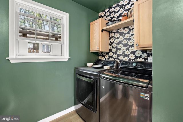9933 MAIN ST, Berlin, MD 21811
