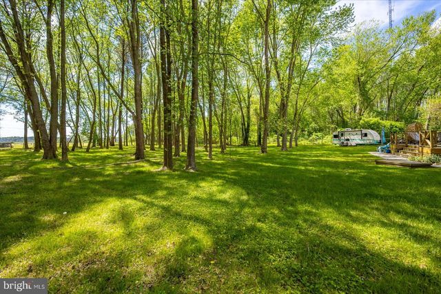 9933 MAIN ST, Berlin, MD 21811