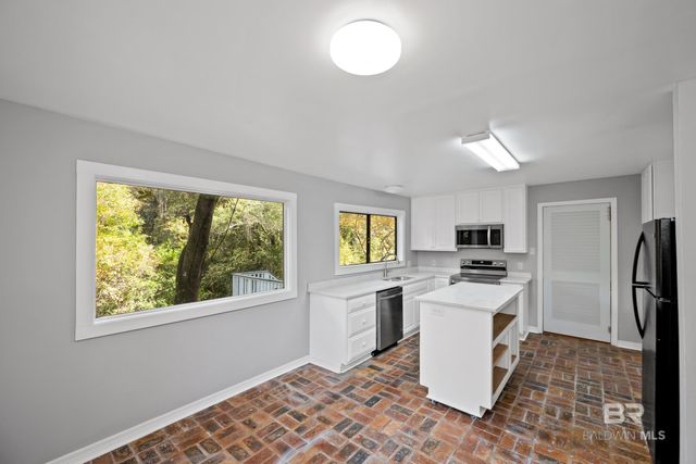 729 N Artillery Range, Spanish Fort, AL 36527