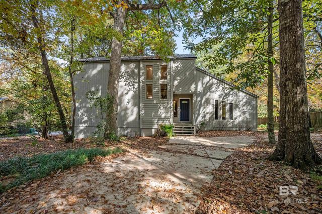 729 N Artillery Range, Spanish Fort, AL 36527