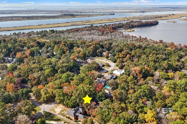 729 N Artillery Range, Spanish Fort, AL 36527