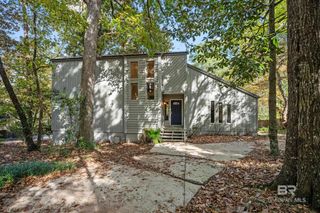 729 N Artillery Range, Spanish Fort, AL 36527