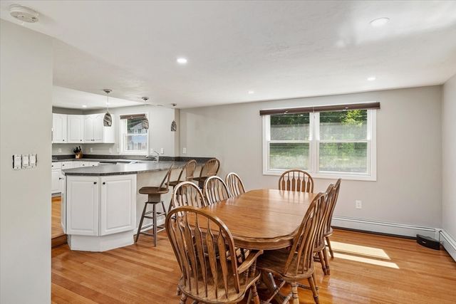 3 Arrowhead Ave, Auburn, MA 01501