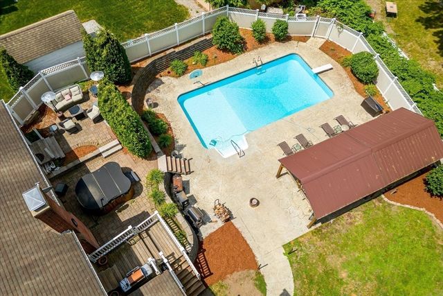3 Arrowhead Ave, Auburn, MA 01501