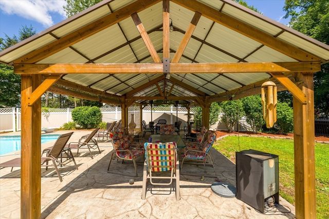 3 Arrowhead Ave, Auburn, MA 01501