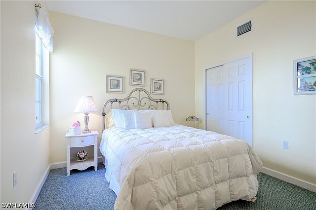 3052 Horizon LN 1207, Naples, FL 34109