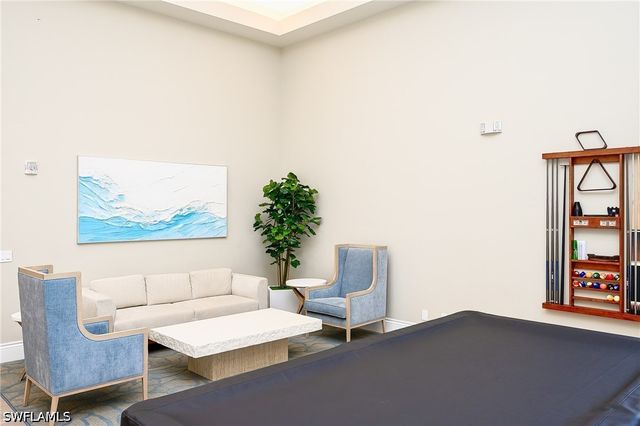 3052 Horizon LN 1207, Naples, FL 34109