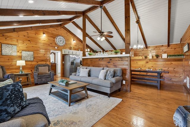 353 Sunrise Road, Blue Ridge, GA 30513