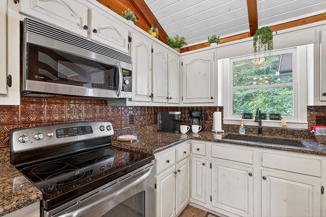 353 Sunrise Road, Blue Ridge, GA 30513