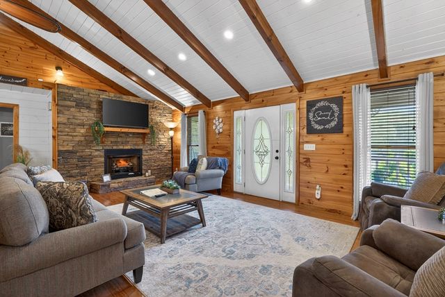 353 Sunrise Road, Blue Ridge, GA 30513