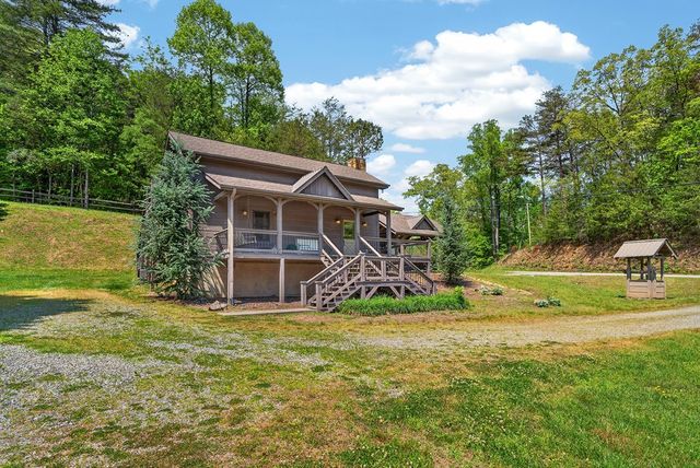353 Sunrise Road, Blue Ridge, GA 30513