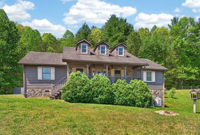 353 Sunrise Road, Blue Ridge, GA 30513