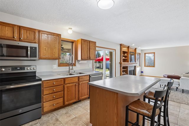 1705 NE Innsbruck Court, Ankeny, IA 50021