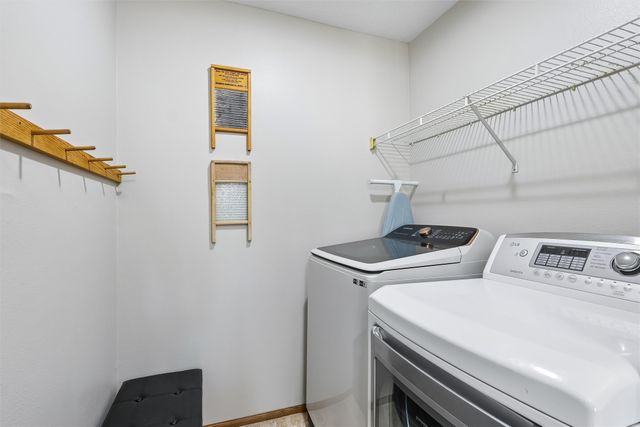 1705 NE Innsbruck Court, Ankeny, IA 50021