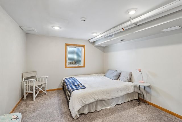 1705 NE Innsbruck Court, Ankeny, IA 50021