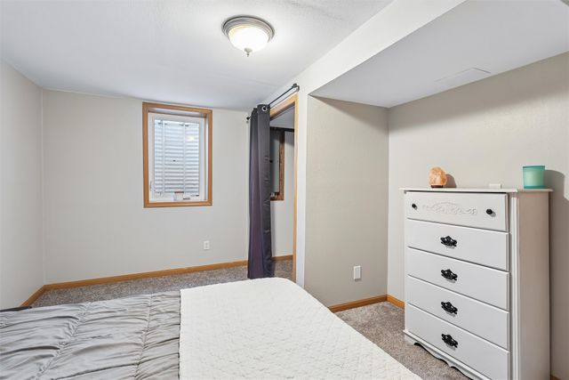 1705 NE Innsbruck Court, Ankeny, IA 50021