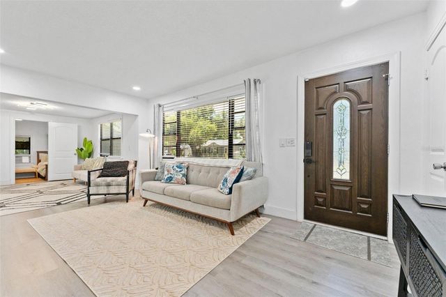 3709 W GRIFLOW STREET, Tampa, FL 33629