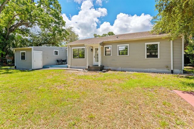 3709 W GRIFLOW STREET, Tampa, FL 33629