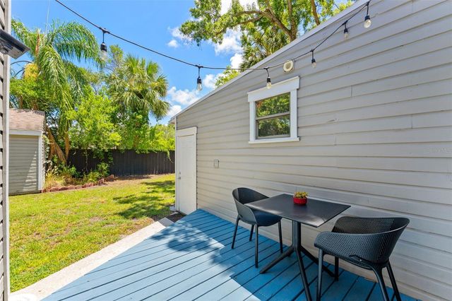 3709 W GRIFLOW STREET, Tampa, FL 33629