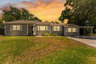 3709 W GRIFLOW STREET, Tampa, FL 33629