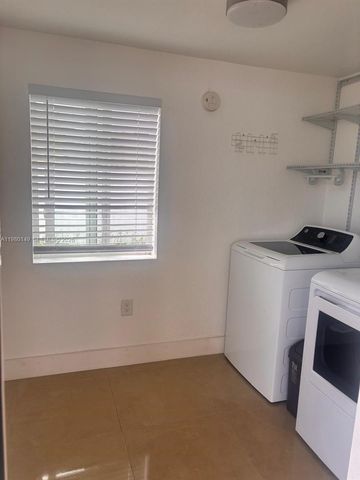 30001 SW 153rd Ave, Homestead, FL 33033