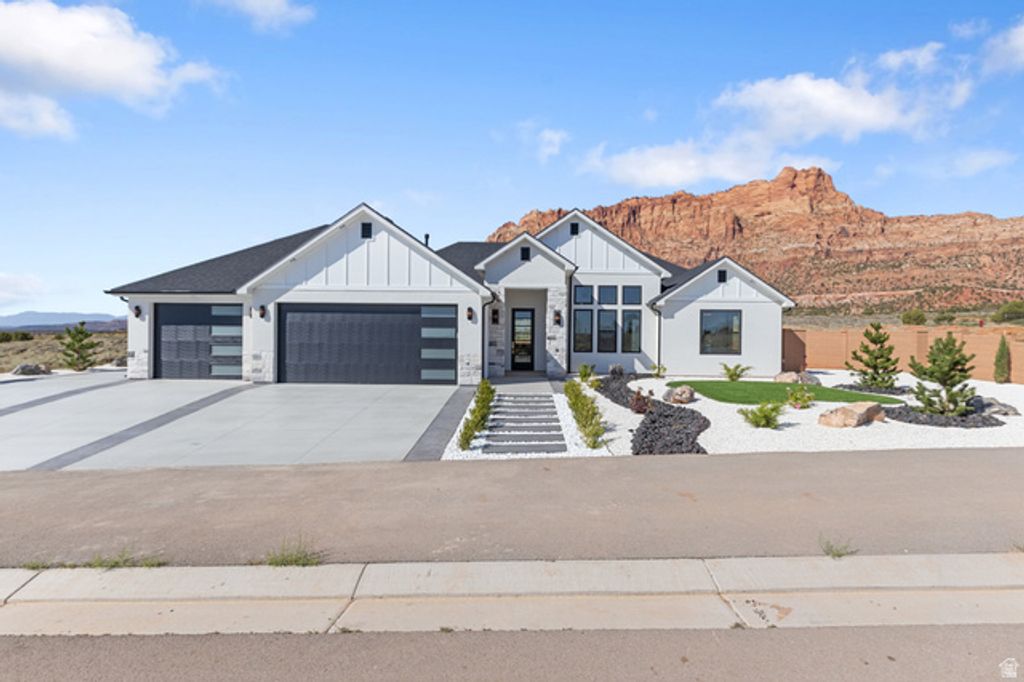 1182 W KOKOPELLI, Hildale, UT 84784