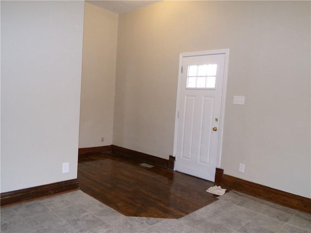 723 Isley Boulevard, Excelsior Springs, MO 64024