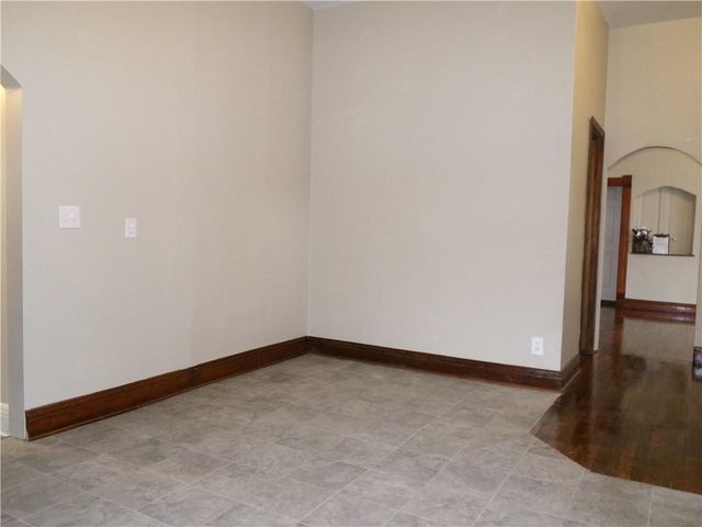 723 Isley Boulevard, Excelsior Springs, MO 64024