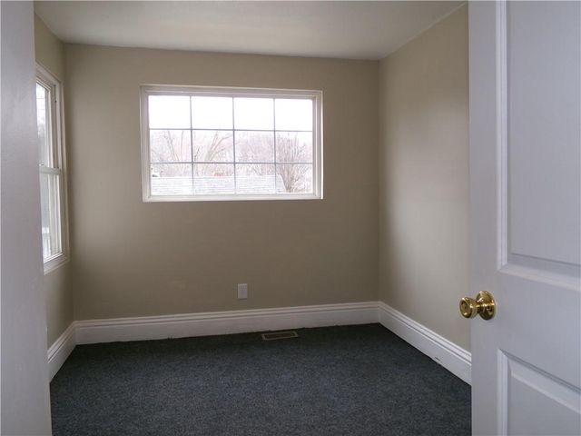 723 Isley Boulevard, Excelsior Springs, MO 64024