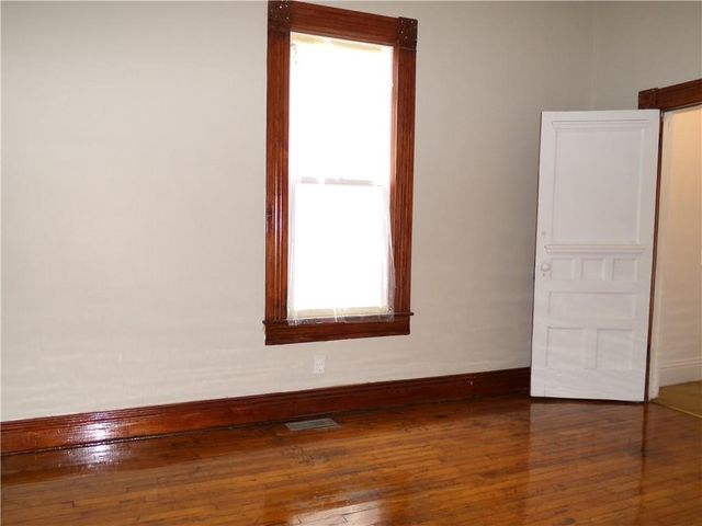 723 Isley Boulevard, Excelsior Springs, MO 64024