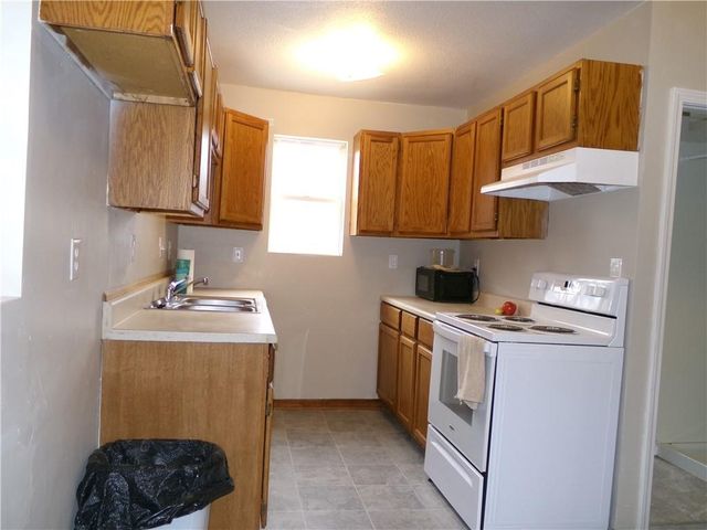 723 Isley Boulevard, Excelsior Springs, MO 64024