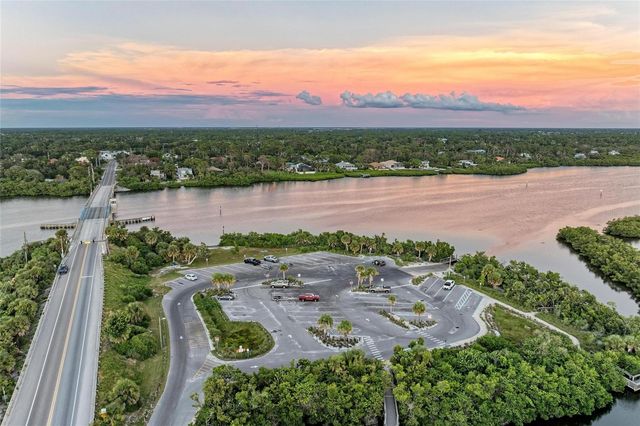 756 BOWMAN TERRACE, Port Charlotte, FL 33953