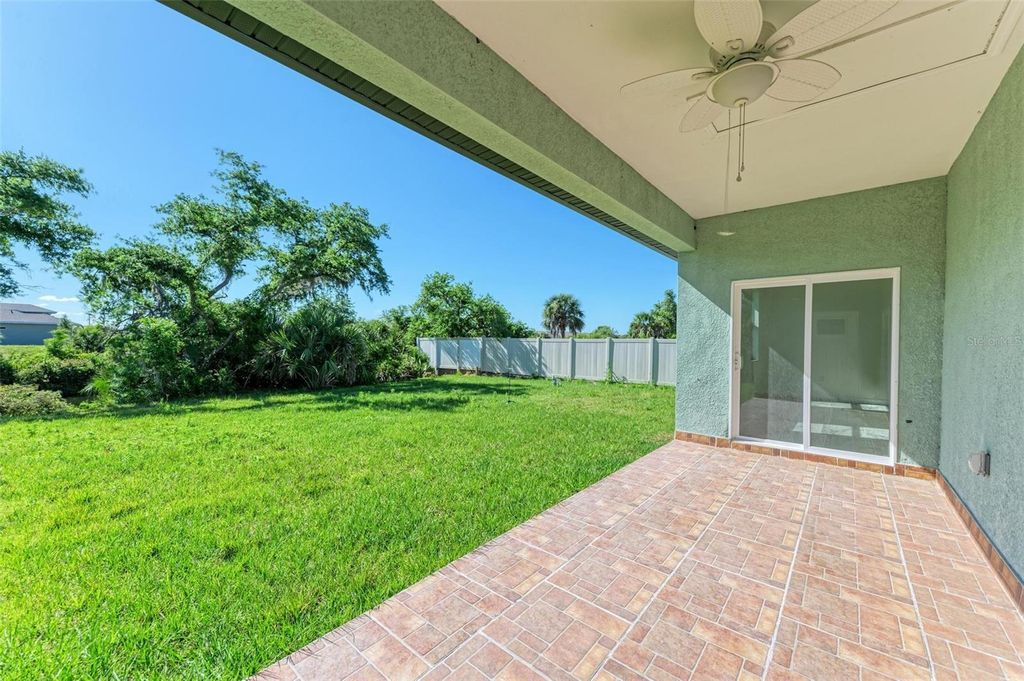 Image 36 of property listing at 756 BOWMAN TERRACE, Port Charlotte, FL 33953