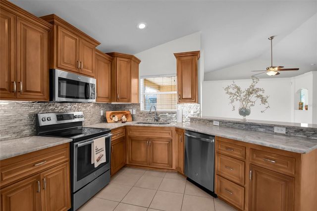 730 TERRANOVA AVENUE, Winter Haven, FL 33884