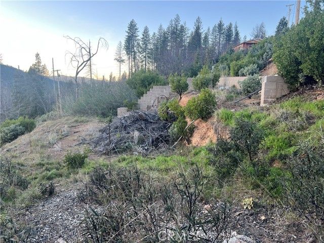 16749 Starview Loop Road, Cobb, CA 95426