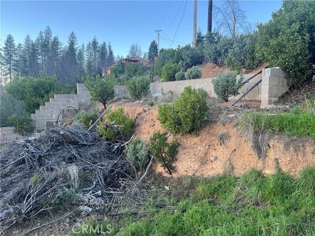 16749 Starview Loop Road, Cobb, CA 95426