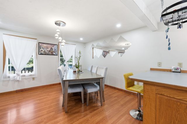305 Mount Vernon St, Fitchburg, MA 01420