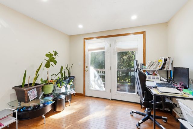 305 Mount Vernon St, Fitchburg, MA 01420