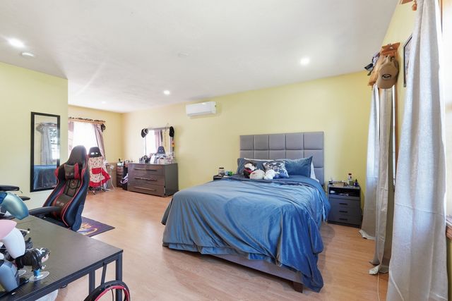 305 Mount Vernon St, Fitchburg, MA 01420