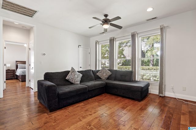5701 PARK SIDE PASS, Hoover, AL 35244