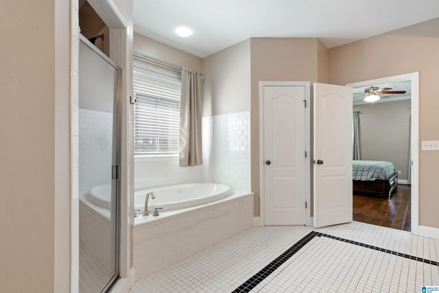 5701 PARK SIDE PASS, Hoover, AL 35244