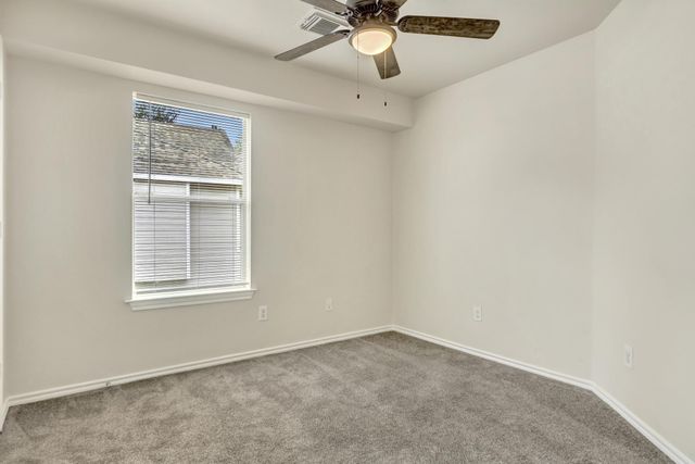 39 Camellia Grove Circle, The Woodlands, TX 77382