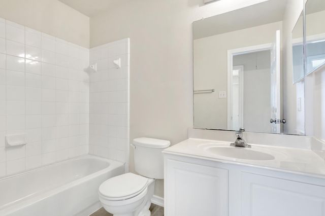 39 Camellia Grove Circle, The Woodlands, TX 77382