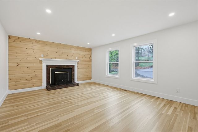 77 Dover Rd, Millis, MA 02054