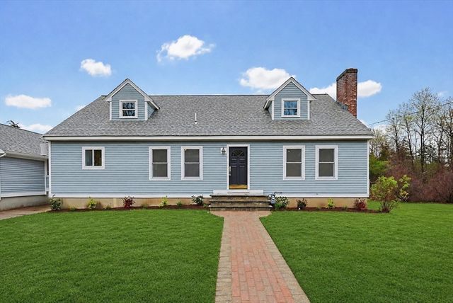 77 Dover Rd, Millis, MA 02054